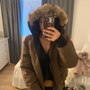Huvudbild för Canada goose jacka storlek XS
