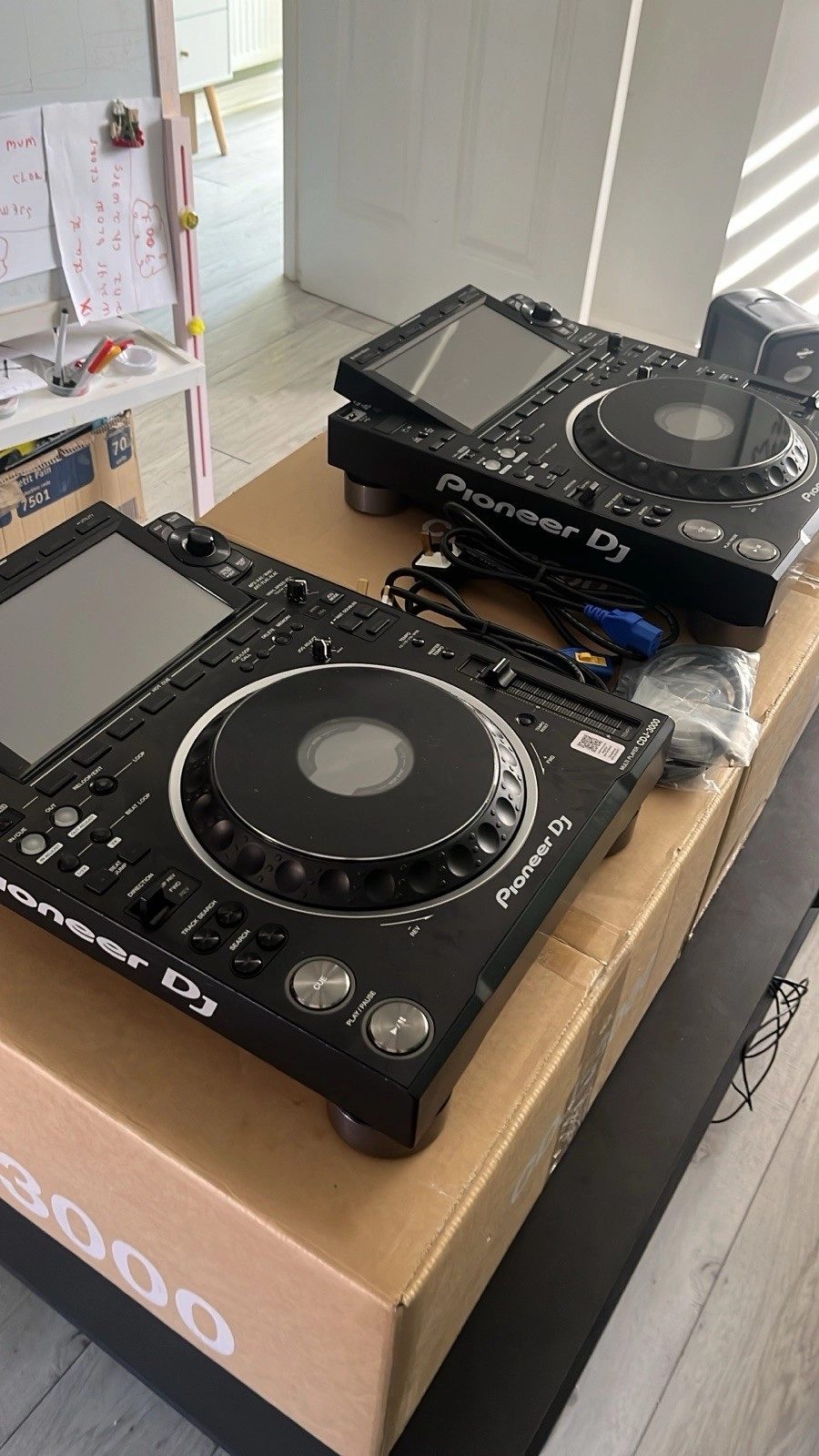 Huvudbild för Pioneer DJ CDJ-3000 (Par) I Låda