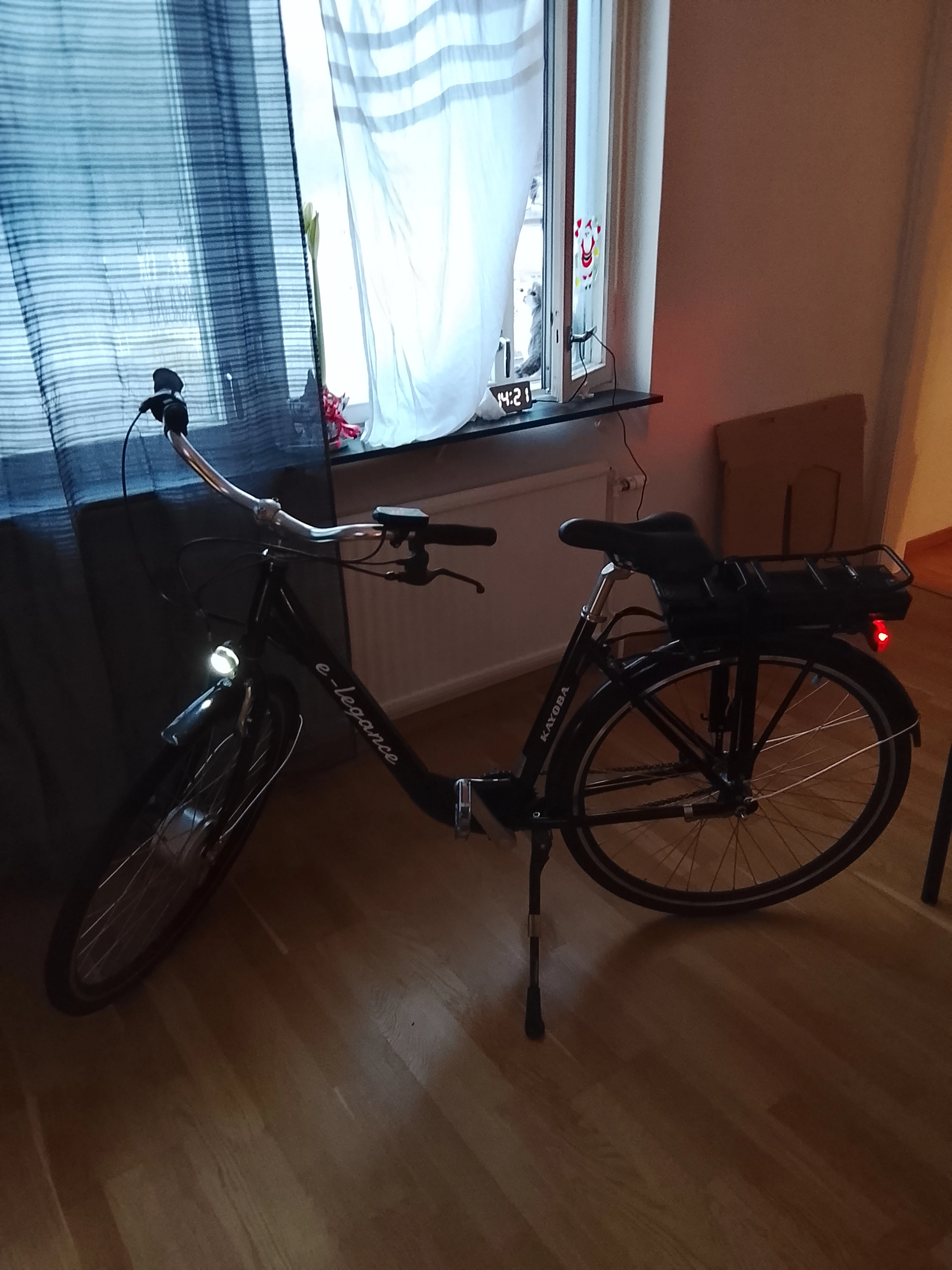 Huvudbild för kayoba elcykel 3växlar