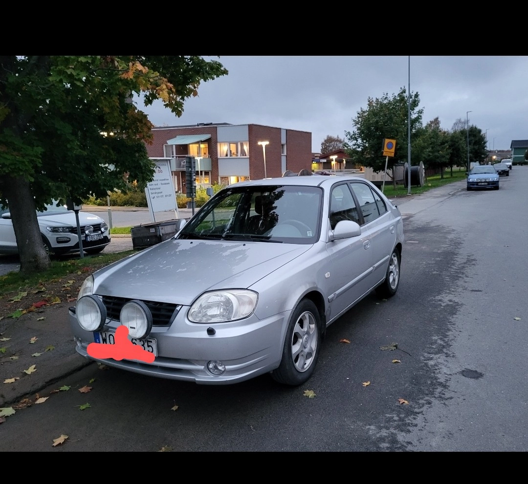 Huvudbild för Hyundai Accent 5-dörrar 1.6 Euro 4