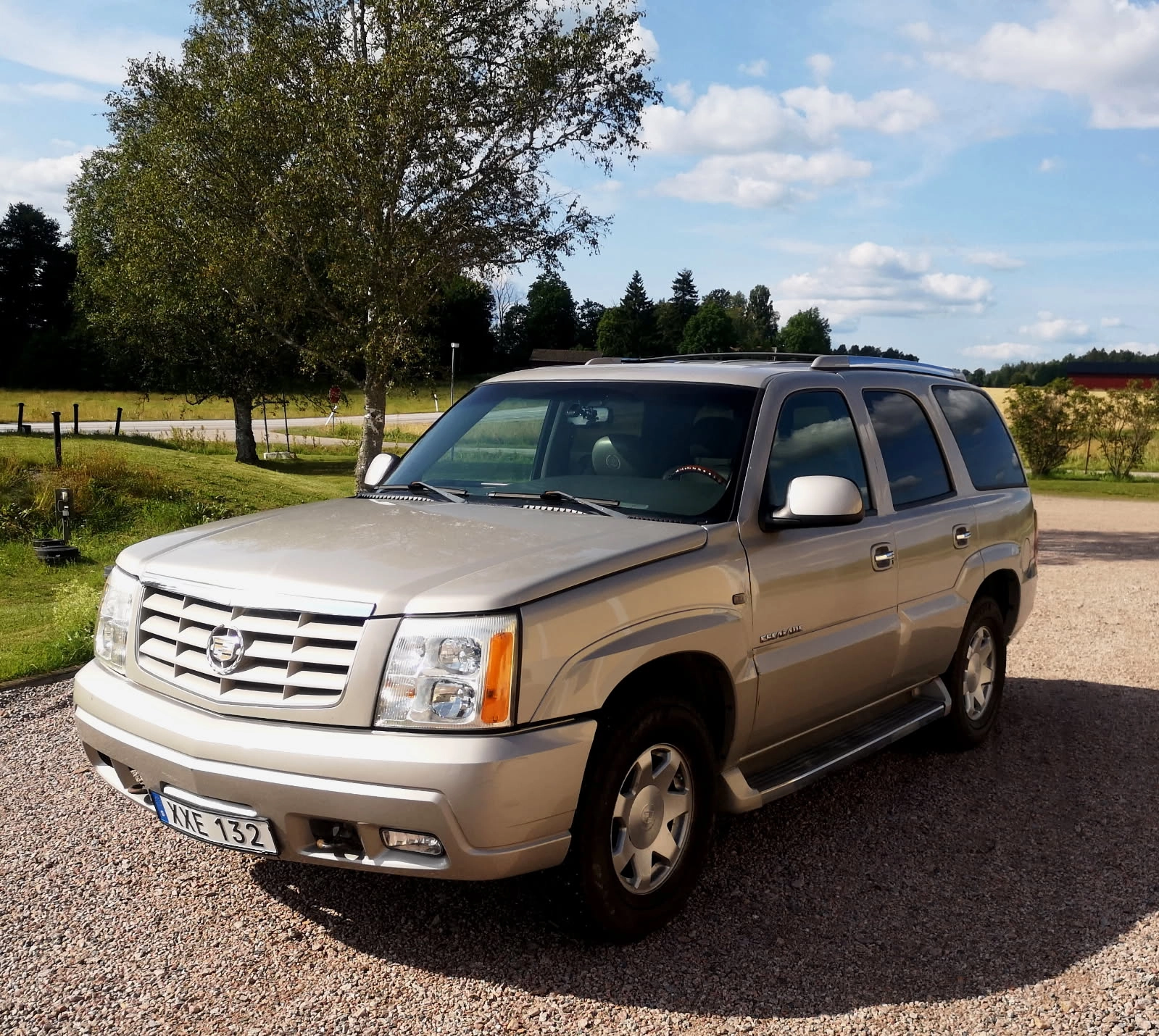 Huvudbild för Cadillac Escalade -05