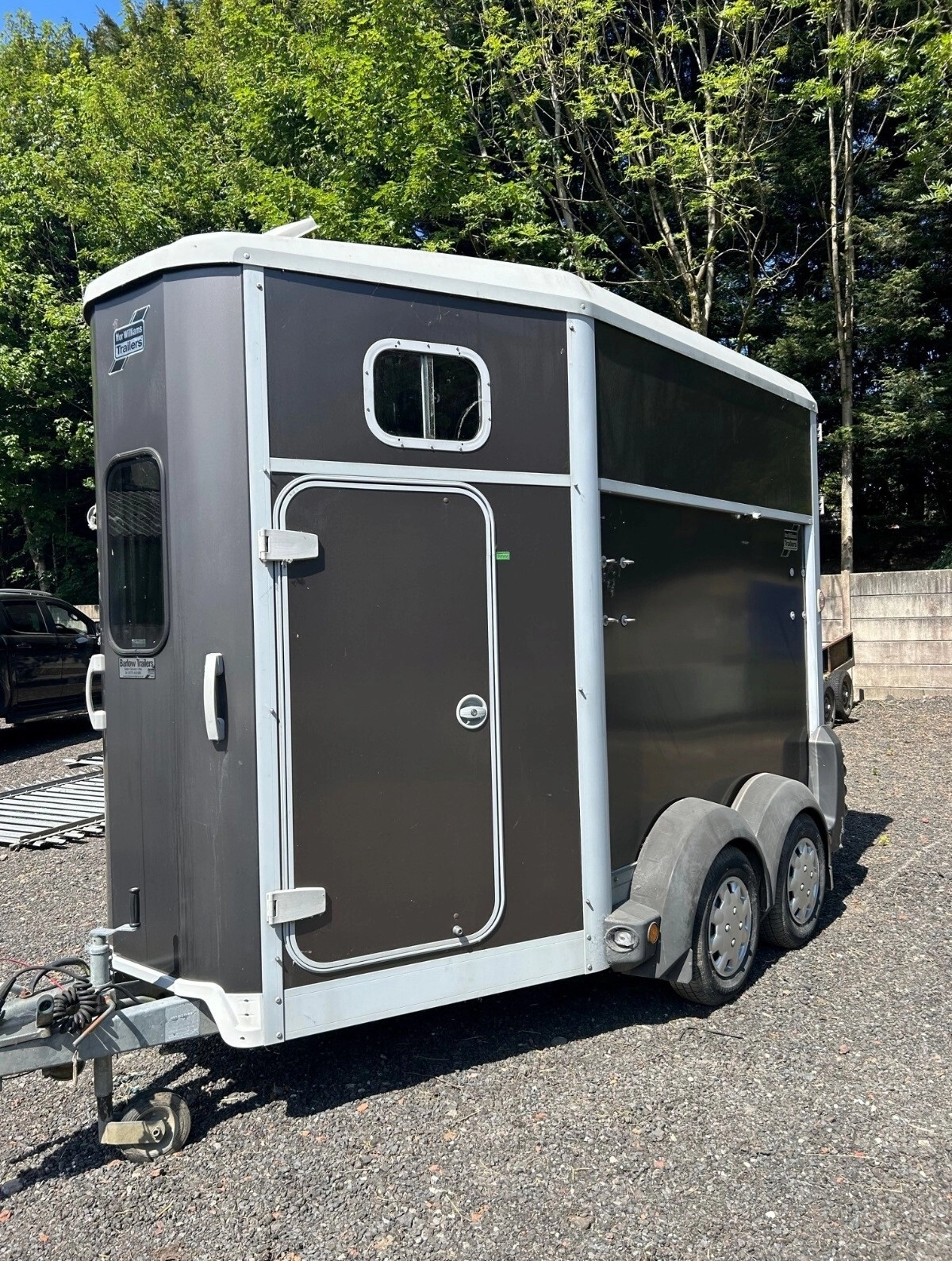 Huvudbild för 2018 IFOR Williams HB506 - Hästtrailer